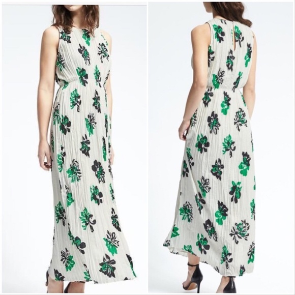 Banana Republic Dresses & Skirts - NWOT Banana Republic Floral Maxi Size M
